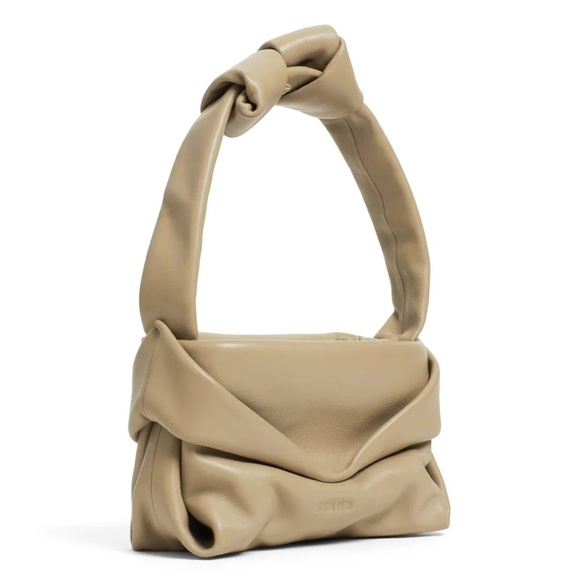 STAUD Kiss Bag in Cream Staud Real Leather - Picture 1 of 13